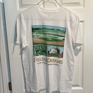 Field of Dreams Medium Graphic T-Shirt